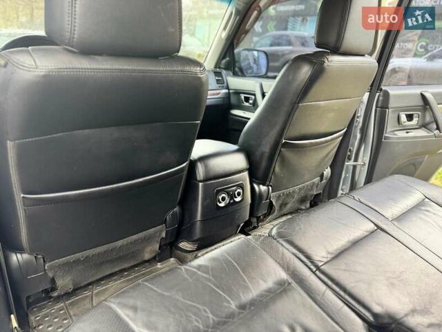 Сірий Міцубісі Паджеро Вагон, об'ємом двигуна 3.2 л та пробігом 180 тис. км за 16500 $, фото 11 на Automoto.ua