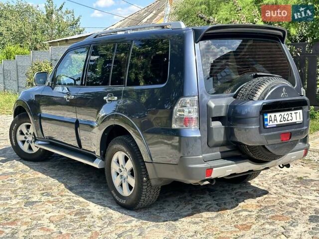 Серый Мицубиси Паджеро Вагон, объемом двигателя 2.97 л и пробегом 152 тыс. км за 13500 $, фото 24 на Automoto.ua