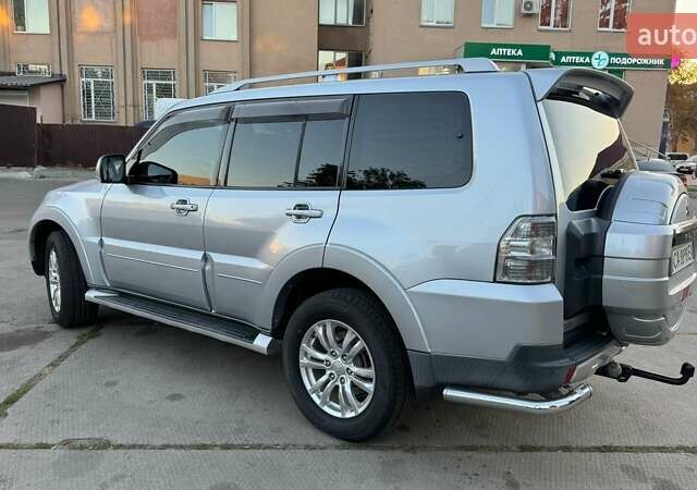 Сірий Міцубісі Паджеро Вагон, об'ємом двигуна 3.2 л та пробігом 218 тис. км за 14500 $, фото 7 на Automoto.ua