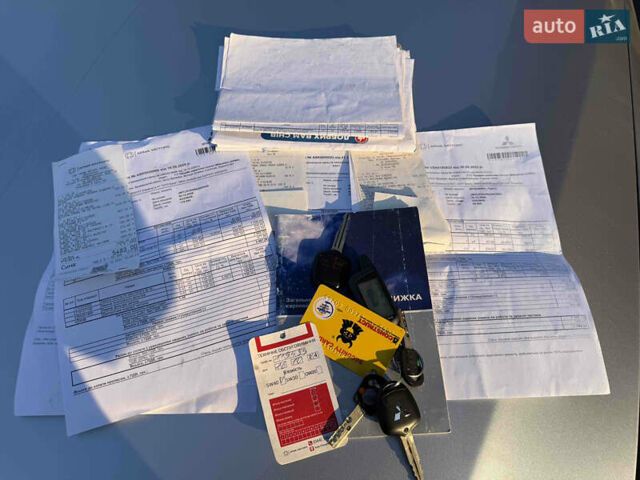 Сірий Міцубісі Паджеро Вагон, об'ємом двигуна 2.97 л та пробігом 123 тис. км за 13500 $, фото 95 на Automoto.ua