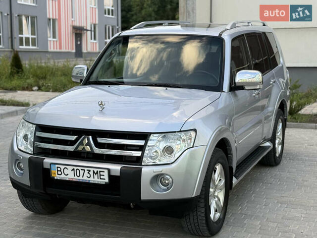Сірий Міцубісі Паджеро Вагон, об'ємом двигуна 3.2 л та пробігом 147 тис. км за 14500 $, фото 1 на Automoto.ua