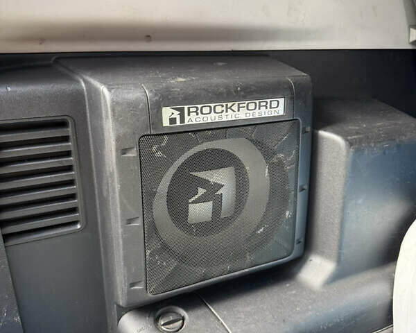 Серый Мицубиси Паджеро Вагон, объемом двигателя 3.83 л и пробегом 218 тыс. км за 11299 $, фото 12 на Automoto.ua