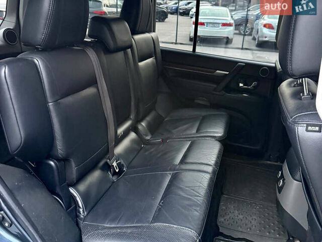 Серый Мицубиси Паджеро Вагон, объемом двигателя 2.97 л и пробегом 245 тыс. км за 9950 $, фото 22 на Automoto.ua