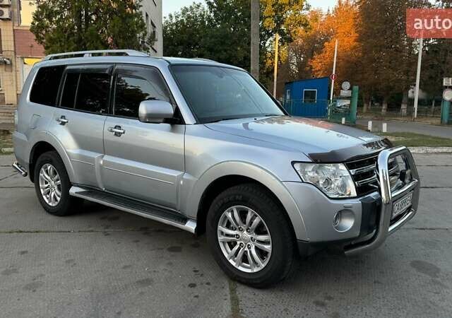 Сірий Міцубісі Паджеро Вагон, об'ємом двигуна 3.2 л та пробігом 218 тис. км за 14500 $, фото 21 на Automoto.ua