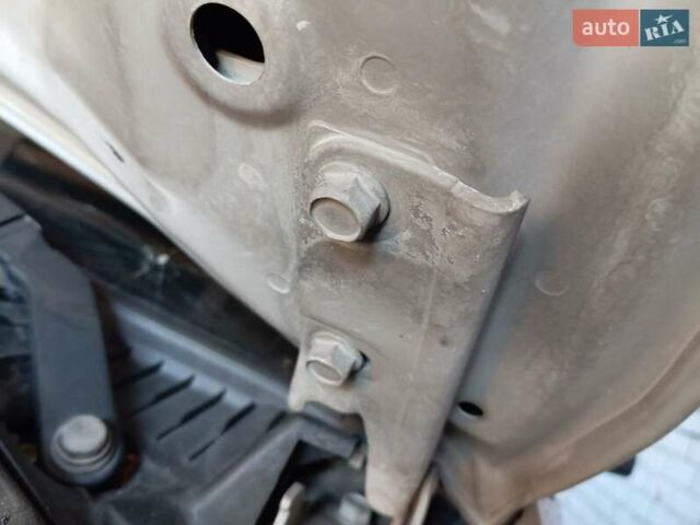 Міцубісі Паджеро Вагон 2008 у Никополе на Automoto.ua Сірий Міцубісі Паджеро Вагон, об'ємом двигуна 2.97 л та пробігом 198 тис. км за 10800 $, фото 46 на Automoto.ua