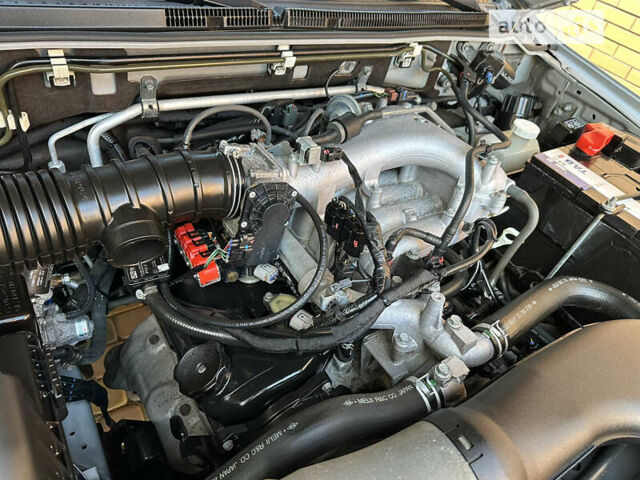 Сірий Міцубісі Паджеро Вагон, об'ємом двигуна 2.97 л та пробігом 114 тис. км за 13800 $, фото 123 на Automoto.ua