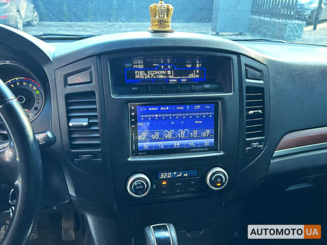 Серый Мицубиси Паджеро Вагон, объемом двигателя 3 л и пробегом 210 тыс. км за 14000 $, фото 10 на Automoto.ua