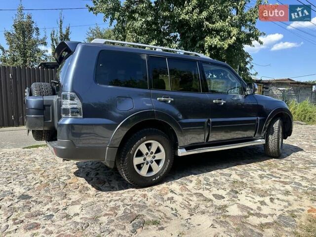 Серый Мицубиси Паджеро Вагон, объемом двигателя 2.97 л и пробегом 152 тыс. км за 13500 $, фото 14 на Automoto.ua