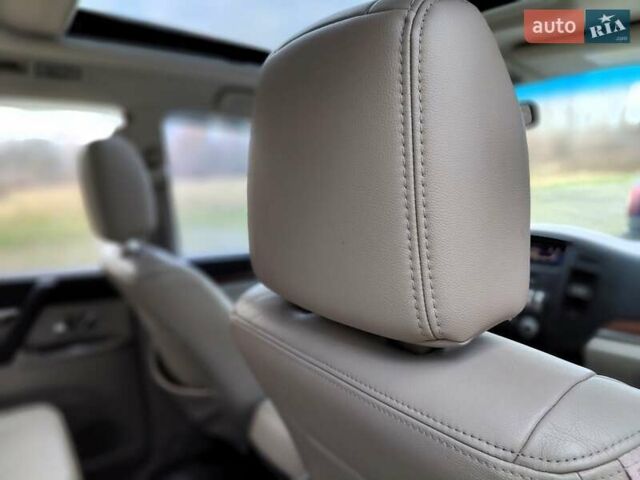 Серый Мицубиси Паджеро Вагон, объемом двигателя 3 л и пробегом 341 тыс. км за 11990 $, фото 43 на Automoto.ua