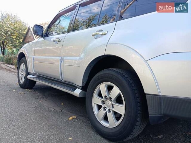 Міцубісі Паджеро Вагон 2008 у Никополе на Automoto.ua Сірий Міцубісі Паджеро Вагон, об'ємом двигуна 2.97 л та пробігом 198 тис. км за 10800 $, фото 7 на Automoto.ua