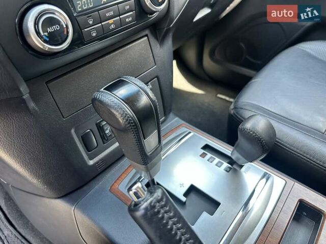 Серый Мицубиси Паджеро Вагон, объемом двигателя 2.97 л и пробегом 152 тыс. км за 13500 $, фото 39 на Automoto.ua