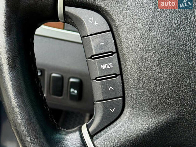 Серый Мицубиси Паджеро Вагон, объемом двигателя 2.97 л и пробегом 245 тыс. км за 9950 $, фото 15 на Automoto.ua