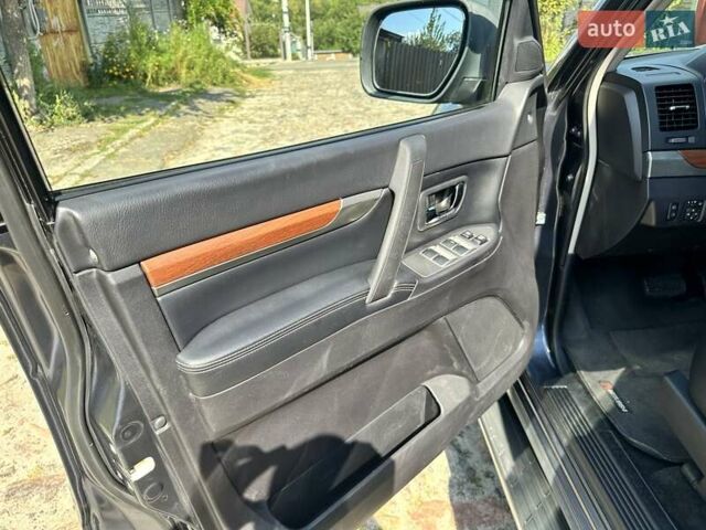 Серый Мицубиси Паджеро Вагон, объемом двигателя 2.97 л и пробегом 152 тыс. км за 13500 $, фото 40 на Automoto.ua