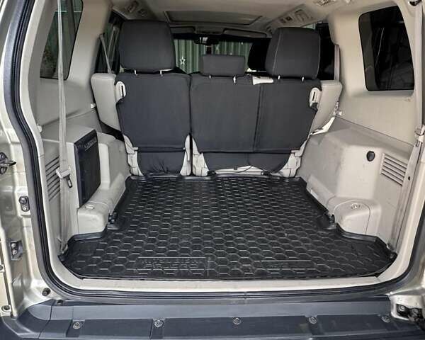 Серый Мицубиси Паджеро Вагон, объемом двигателя 3.2 л и пробегом 270 тыс. км за 13000 $, фото 5 на Automoto.ua