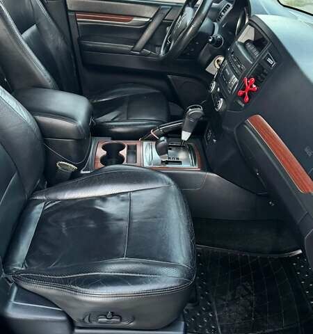 Сірий Міцубісі Паджеро Вагон, об'ємом двигуна 3.2 л та пробігом 218 тис. км за 14500 $, фото 36 на Automoto.ua