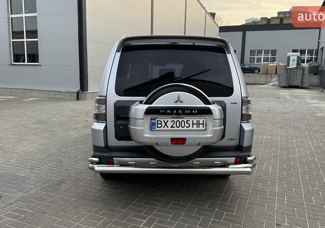 Сірий Міцубісі Паджеро Вагон, об'ємом двигуна 2.97 л та пробігом 230 тис. км за 11200 $, фото 3 на Automoto.ua