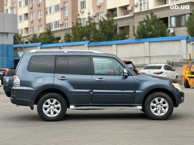 Серый Мицубиси Паджеро Вагон, объемом двигателя 3.5 л и пробегом 187 тыс. км за 12490 $, фото 3 на Automoto.ua