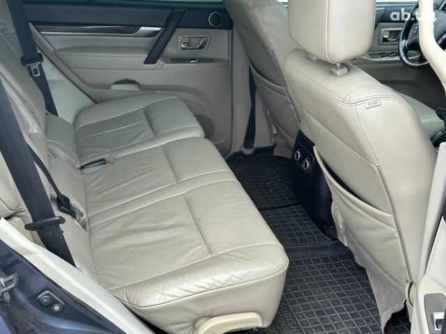 Серый Мицубиси Паджеро Вагон, объемом двигателя 3.5 л и пробегом 187 тыс. км за 12490 $, фото 18 на Automoto.ua