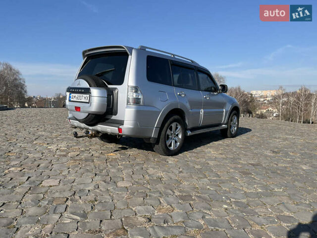 Сірий Міцубісі Паджеро Вагон, об'ємом двигуна 2.97 л та пробігом 295 тис. км за 11800 $, фото 5 на Automoto.ua