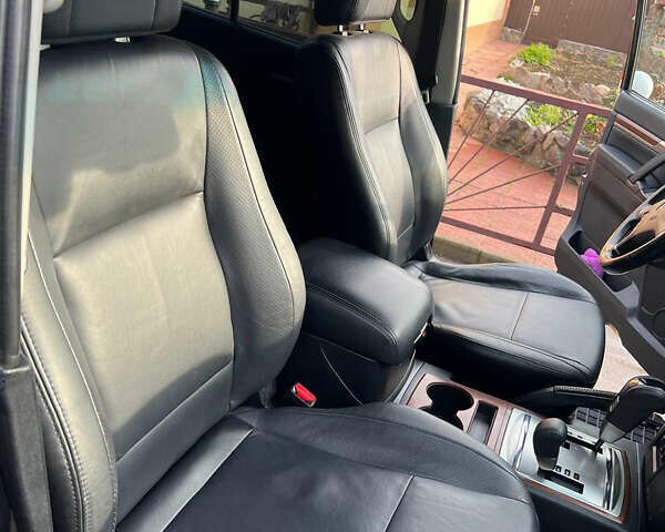 Серый Мицубиси Паджеро Вагон, объемом двигателя 3.2 л и пробегом 220 тыс. км за 17000 $, фото 5 на Automoto.ua