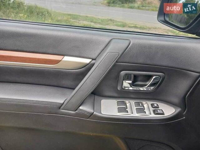 Серый Мицубиси Паджеро Вагон, объемом двигателя 2.97 л и пробегом 38 тыс. км за 20400 $, фото 17 на Automoto.ua