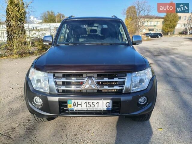 Серый Мицубиси Паджеро Вагон, объемом двигателя 3.2 л и пробегом 130 тыс. км за 19700 $, фото 7 на Automoto.ua