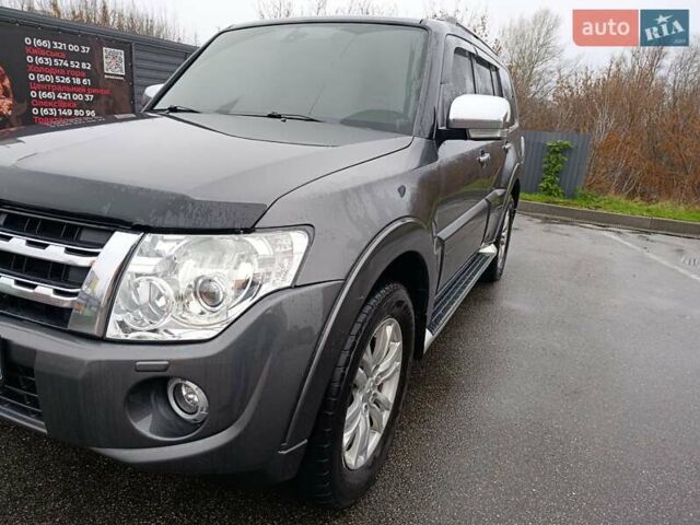 Сірий Міцубісі Паджеро Вагон, об'ємом двигуна 3.2 л та пробігом 183 тис. км за 17998 $, фото 9 на Automoto.ua