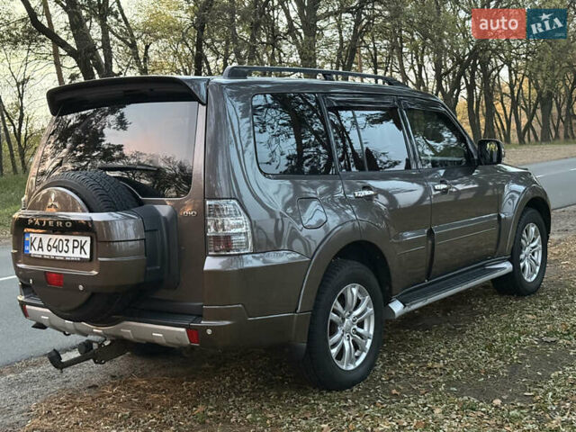 Серый Мицубиси Паджеро Вагон, объемом двигателя 3.2 л и пробегом 236 тыс. км за 16999 $, фото 14 на Automoto.ua