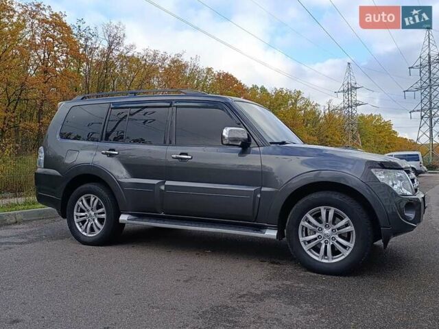 Міцубісі Паджеро Вагон 2013 у Харкові на Automoto.ua Сірий Міцубісі Паджеро Вагон, об'ємом двигуна 3.2 л та пробігом 183 тис. км за 19900 $, фото 6 на Automoto.ua