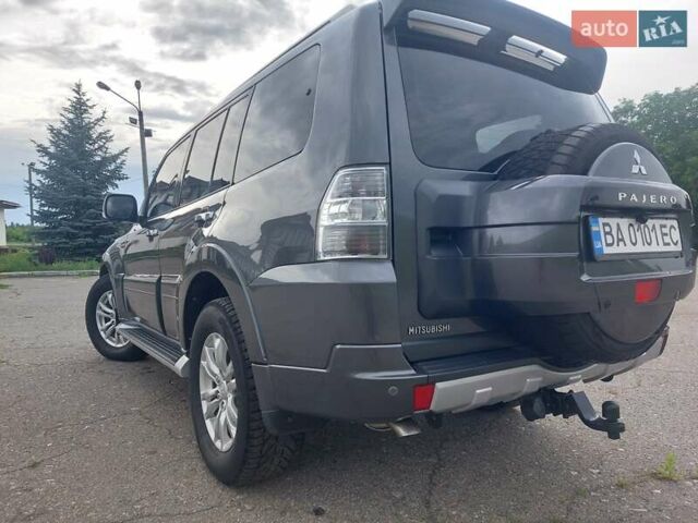 Сірий Міцубісі Паджеро Вагон, об'ємом двигуна 3.2 л та пробігом 126 тис. км за 18000 $, фото 20 на Automoto.ua