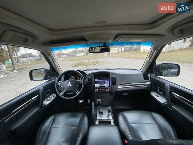 Серый Мицубиси Паджеро Вагон, объемом двигателя 3.2 л и пробегом 115 тыс. км за 17550 $, фото 43 на Automoto.ua