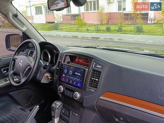 Міцубісі Паджеро Вагон 2013 у Харкові на Automoto.ua Сірий Міцубісі Паджеро Вагон, об'ємом двигуна 3.2 л та пробігом 183 тис. км за 19900 $, фото 11 на Automoto.ua