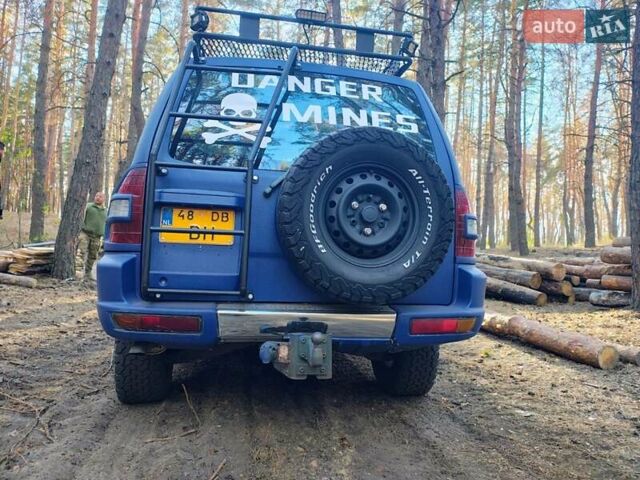 Синий Мицубиси Паджеро Вагон, объемом двигателя 3.2 л и пробегом 200 тыс. км за 4500 $, фото 5 на Automoto.ua