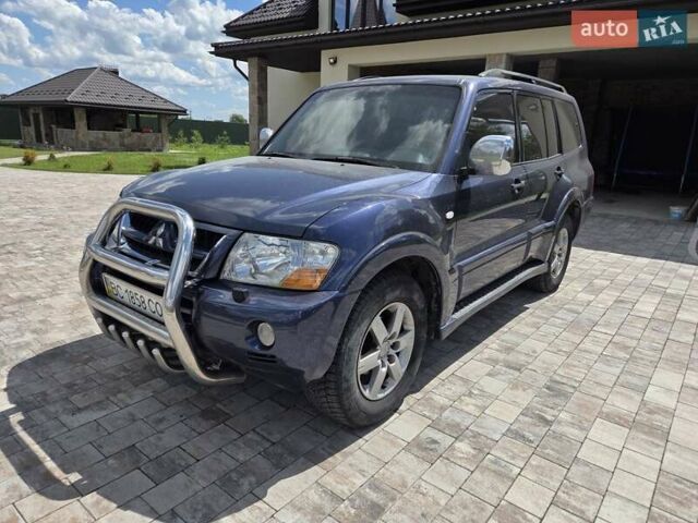 Синий Мицубиси Паджеро Вагон, объемом двигателя 3.5 л и пробегом 298 тыс. км за 7250 $, фото 2 на Automoto.ua