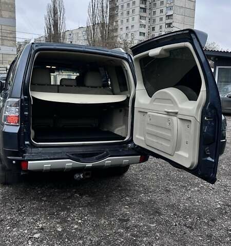 Синий Мицубиси Паджеро Вагон, объемом двигателя 3 л и пробегом 221 тыс. км за 9800 $, фото 11 на Automoto.ua