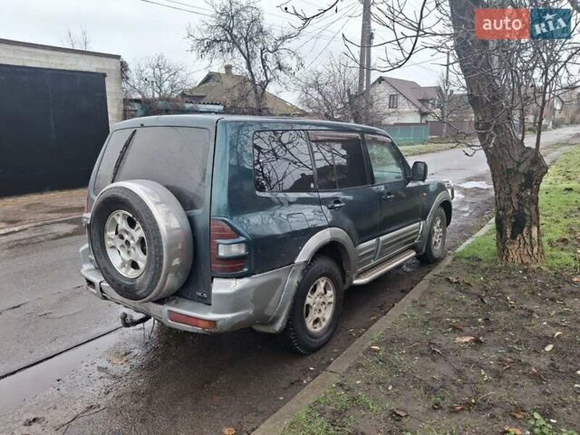 Зеленый Мицубиси Паджеро Вагон, объемом двигателя 3.2 л и пробегом 257 тыс. км за 3700 $, фото 1 на Automoto.ua