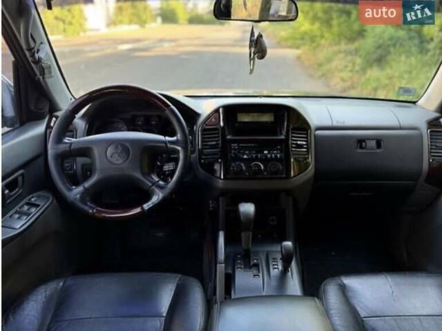 Зелений Міцубісі Паджеро Вагон, об'ємом двигуна 3.5 л та пробігом 136 тис. км за 7400 $, фото 5 на Automoto.ua