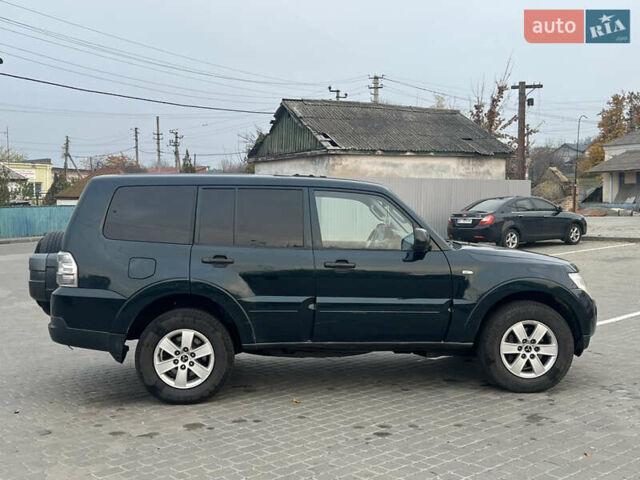 Зеленый Мицубиси Паджеро Вагон, объемом двигателя 3.2 л и пробегом 220 тыс. км за 7200 $, фото 16 на Automoto.ua