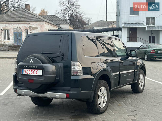 Зеленый Мицубиси Паджеро Вагон, объемом двигателя 3.2 л и пробегом 220 тыс. км за 7200 $, фото 13 на Automoto.ua