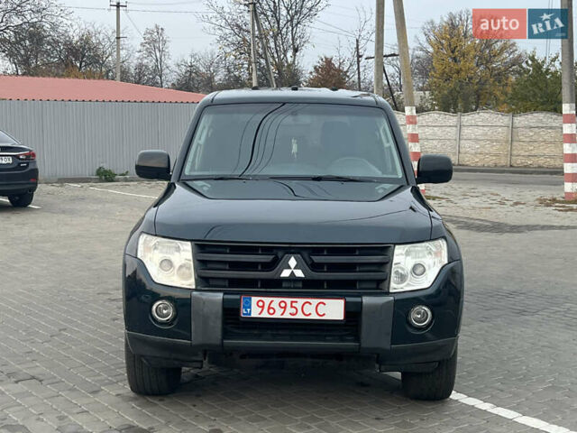 Зеленый Мицубиси Паджеро Вагон, объемом двигателя 3.2 л и пробегом 220 тыс. км за 7200 $, фото 20 на Automoto.ua