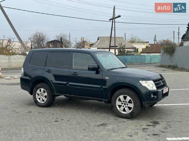 Зеленый Мицубиси Паджеро Вагон, объемом двигателя 3.2 л и пробегом 220 тыс. км за 7200 $, фото 17 на Automoto.ua
