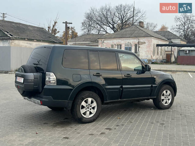 Зеленый Мицубиси Паджеро Вагон, объемом двигателя 3.2 л и пробегом 220 тыс. км за 7200 $, фото 14 на Automoto.ua