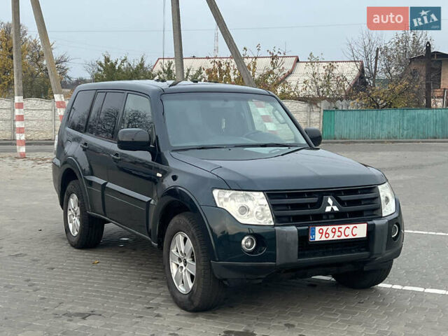 Зеленый Мицубиси Паджеро Вагон, объемом двигателя 3.2 л и пробегом 220 тыс. км за 7200 $, фото 19 на Automoto.ua