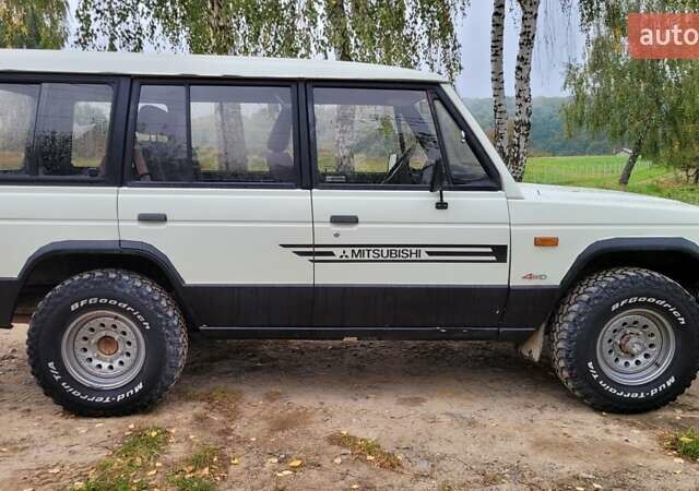Белый Мицубиси Паджеро, объемом двигателя 2.95 л и пробегом 241 тыс. км за 7500 $, фото 8 на Automoto.ua