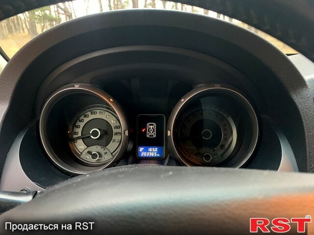 Белый Мицубиси Паджеро, объемом двигателя 3 л и пробегом 202 тыс. км за 12000 $, фото 10 на Automoto.ua