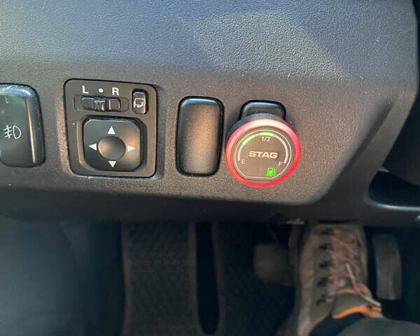 Белый Мицубиси Паджеро, объемом двигателя 2.97 л и пробегом 310 тыс. км за 13900 $, фото 12 на Automoto.ua