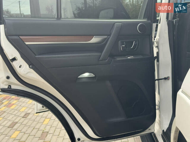 Белый Мицубиси Паджеро, объемом двигателя 3 л и пробегом 197 тыс. км за 12900 $, фото 21 на Automoto.ua