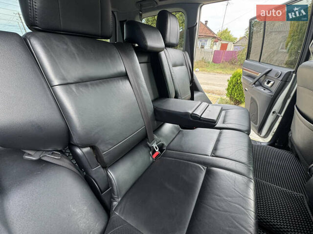 Белый Мицубиси Паджеро, объемом двигателя 3 л и пробегом 197 тыс. км за 12900 $, фото 24 на Automoto.ua