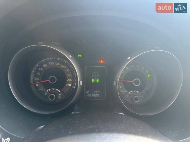 Білий Міцубісі Паджеро, об'ємом двигуна 3 л та пробігом 263 тис. км за 13499 $, фото 10 на Automoto.ua