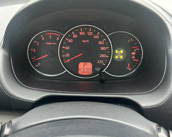 Білий Міцубісі Паджеро, об'ємом двигуна 2.48 л та пробігом 138 тис. км за 17500 $, фото 4 на Automoto.ua